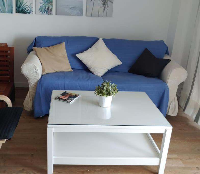 Precioso Apartamento Frente A La Playa Torre Del Mar Kültér fotó