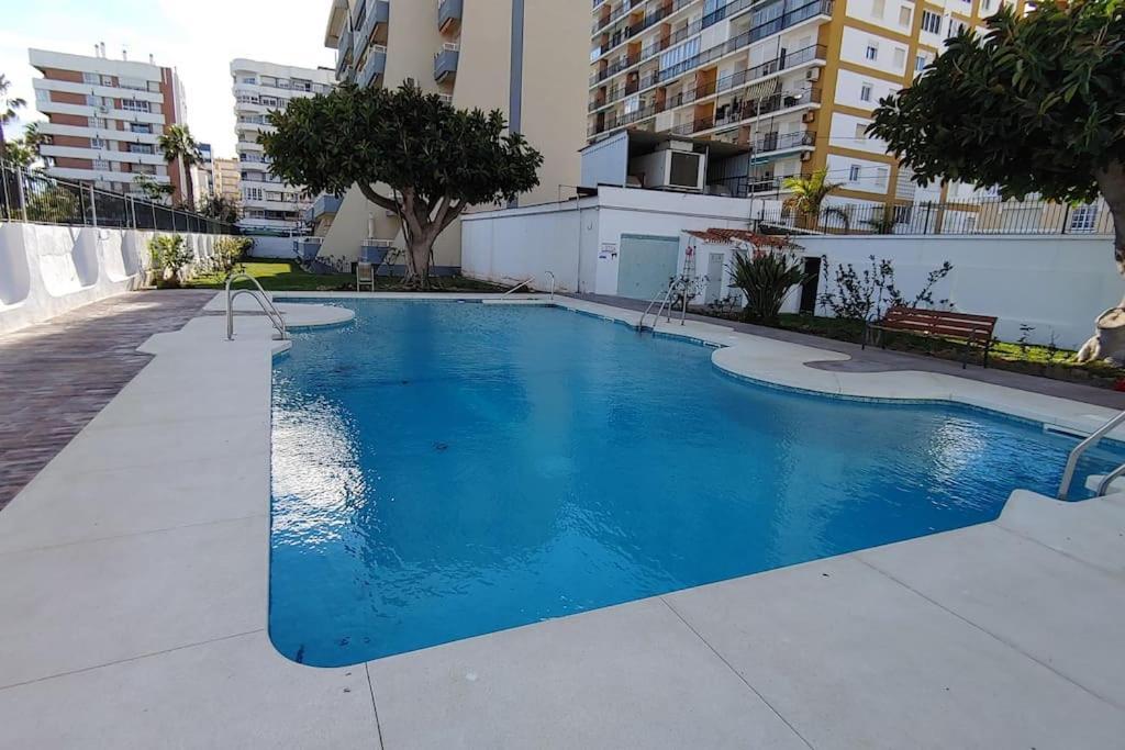 Precioso Apartamento Frente A La Playa Torre Del Mar Kültér fotó